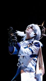 Cosplay Anime Fantasy Angel Portrait Vertical Mobile Wallpaper