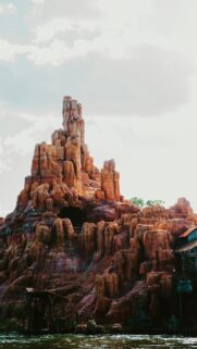 Big Thunder Mountain Railroad Wild West Adventure Mobile Wallpaper