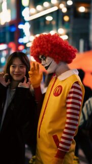 Creepy Ronald McDonald Horror Cosplay Street Photography Wallpaper