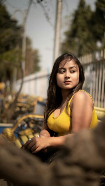 Beautiful Young Woman in Yellow Tank Top Outdoor Portrait Wallpaper