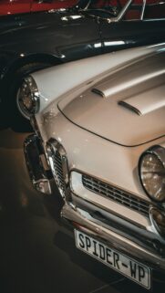 Classic Alfa Romeo Spider Vintage Car Front Close-up 4K Wallpaper