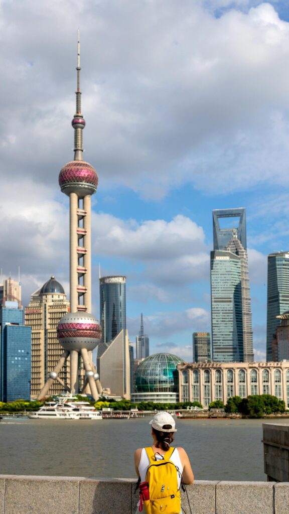 Shanghai Skyline Oriental Pearl Tower Travel View Mobile Wallpaper