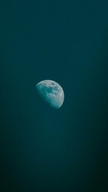 Cancer Moon Astrology Aesthetic and Zodiac Energy Phone Wallpaper