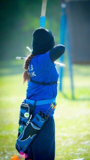 Archery Archer Focus Sports Moment Mobile Phone Wallpaper