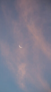 Waxing Crescent Moon Phase Spiritual Guidance Aesthetic Wallpaper