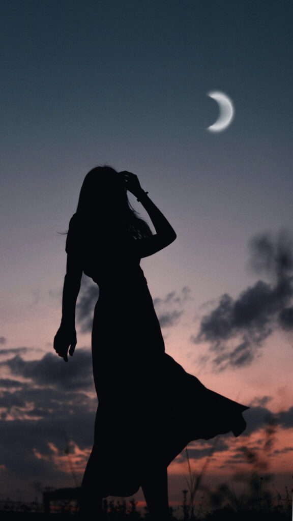 Cancer Moon Zodiac Energy: Nurturing Intuition and Emotional Healing Wallpaper