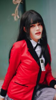 Stunning Yumeko Jabami Cosplay Portrait Anime Girl Mobile Wallpaper