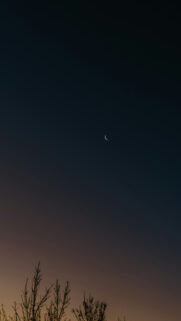 Crescent Moon Cancer Zodiac Sign Aesthetic Spiritual Energy Wallpaper