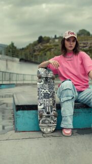 Urban Skate Girl Pink Balenciaga T-Shirt Aesthetic Mobile Wallpaper