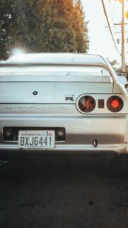 Silver Nissan Skyline GT-R R32 Rear View Mobile Wallpaper