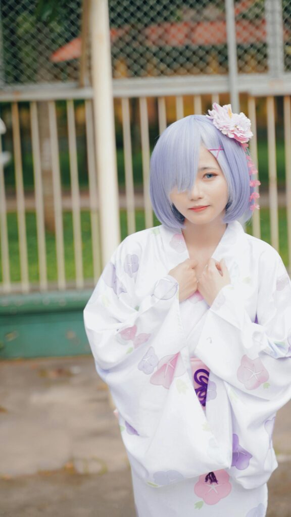 Beautiful Anime Girl Cosplay in Elegant Floral Kimono Wallpaper