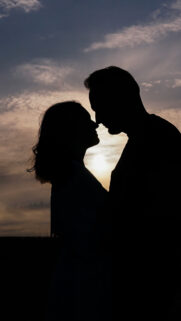 Romantic Couple Silhouette Manifestation and Love Law of Attraction Wallpaper