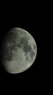 Waning Gibbous Moon Phase Spiritual Energy 4K Phone Wallpaper