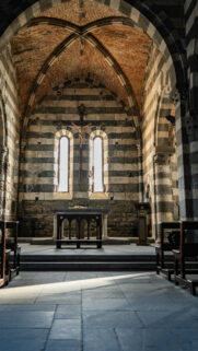 Sacred Geometry Gothic Cathedral Spiritual Energy Meditation Wallpaper