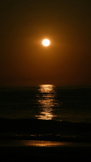Cancer Moon Glow Zodiac Night Ocean Spiritual Essence Phone Wallpaper