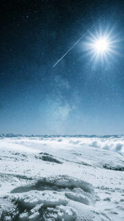 Celestial Winter Starry Sky and Shooting Star Spiritual Energy Wallpaper