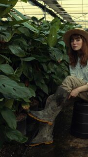Aesthetic Greenhouse Gardener Portrait Mobile Phone Wallpaper