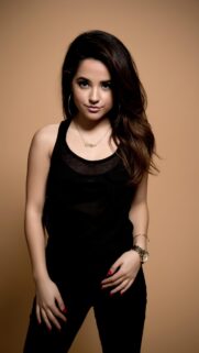 Stunning Becky G Portrait Wallpaper in Elegant Black Outfit for Mobile Screens