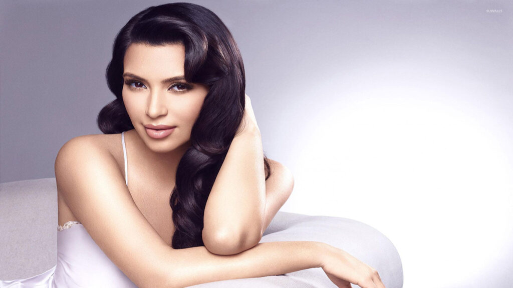 Kim Kardashian Wallpaper – Best Kim Kardashian Wallpapers Free Download