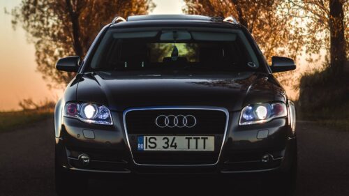 Audi Q7 HD Wallpapers Free Download