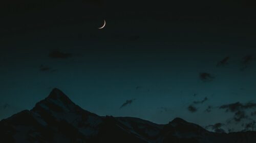 Moon, Mountains, Night Download Free HD Wallpapers (2)