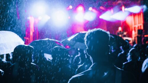 Rain, Crowd, Silhouettes HD Wallpapers Free Download