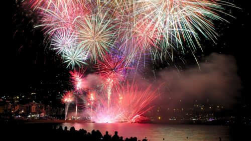 Salute, Fireworks, Celebration Wallpapers Free Download