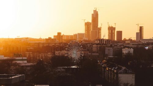 Stunning Sunset Over Tashkent Cityscape 4K Desktop Wallpaper