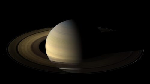 Majestic Saturn Planet with Detailed Rings High Resolution 4K PC Wallpaper