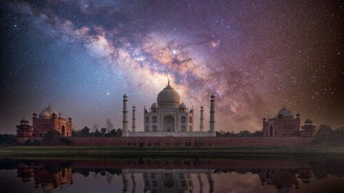 Taj Mahal Under Stunning Milky Way Galaxy Night Sky 4K Wallpaper