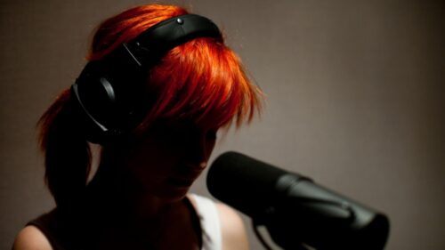 Hayley Williams Recording in Studio Silhouette PC Wallpaper