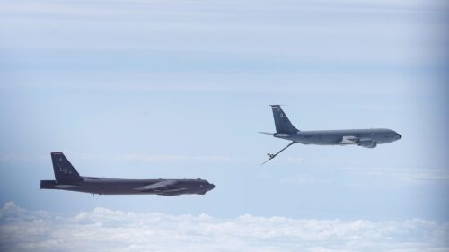 US Air Force B-52 Stratofortress Mid-Air Refueling PC Wallpaper