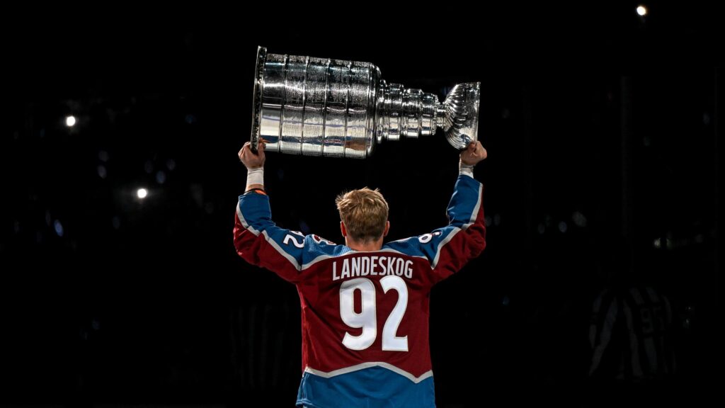 Gabriel Landeskog Lifting the Stanley Cup Colorado Avalanche 4K Wallpaper