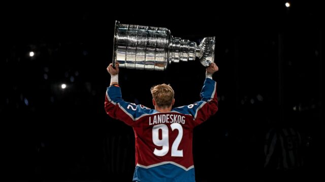 Gabriel Landeskog Lifting the Stanley Cup Colorado Avalanche 4K Wallpaper