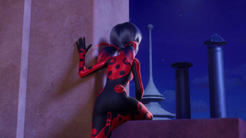 Miraculous Ladybug Crouching on Paris Rooftop 4K Desktop Wallpaper