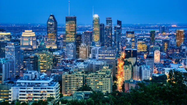 Breathtaking Montreal Skyline Cityscape at Twilight PC Wallpaper