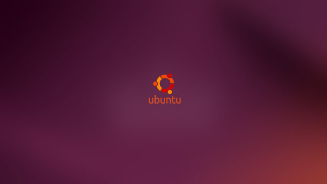 Minimalist Ubuntu Logo Deep Purple Gradient PC Wallpaper