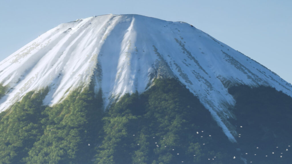 Snow-Covered Mountain Peaks Desktop Wallpaper