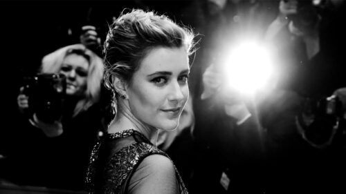Greta Gerwig Elegant Red Carpet Moment Desktop Wallpaper