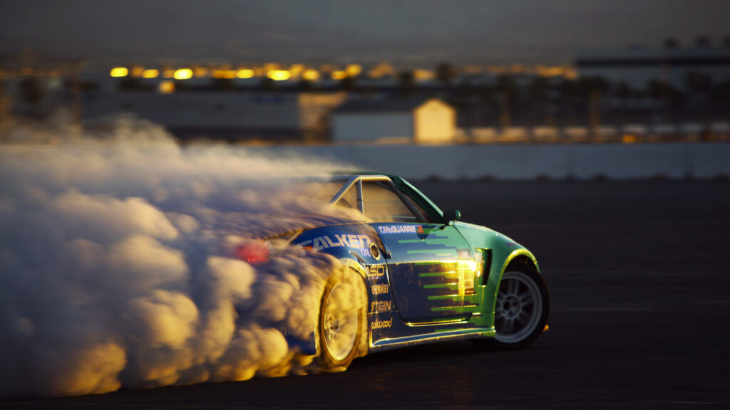 Falken Drift Car Performing Burnout 4K Desktop Wallpaper