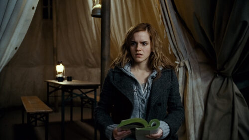 Emma Watson as Hermione Granger in Harry Potter Desktop Wallpaper