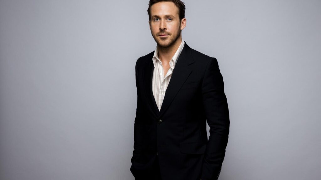 Ryan Gosling Portrait Studio Shot Desktop Wallpaper