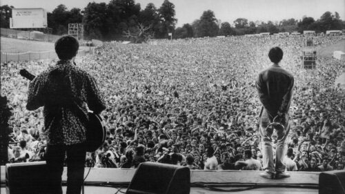Oasis at Knebworth 1996 Iconic Concert Desktop Wallpaper