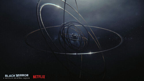 Abstract Metallic Rings in Space 4K Wallpaper