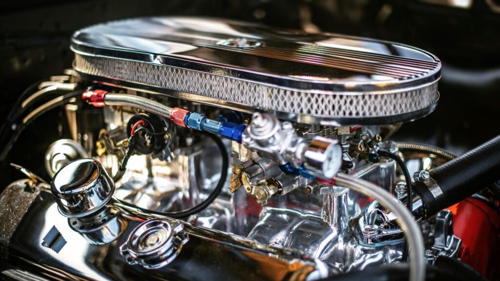 Close Up Chrome V8 Engine Muscle Car Details 4K Desktop Wallpaper