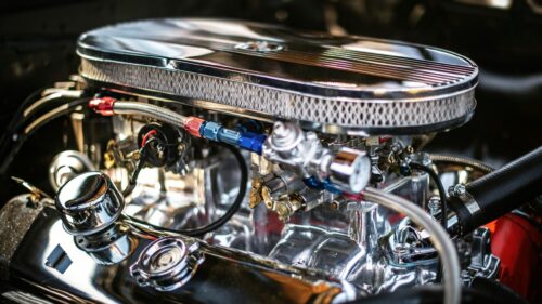 Close Up Chrome V8 Engine Muscle Car Details 4K Desktop Wallpaper