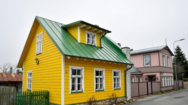 Charming Yellow and Pink Houses in Historic Estonian Town Desktop Wallpaper