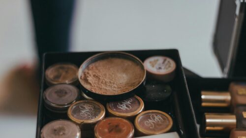 Professional Makeup Artist Palette and Powder Containers 4K Wallpaper