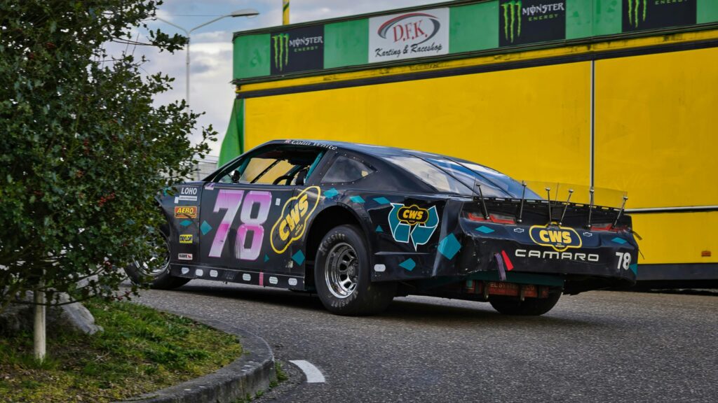 Black Chevrolet Camaro Stock Car Racing 4K Desktop Wallpaper