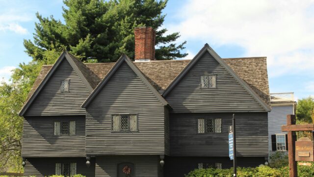 Historic Witch House Salem Dark Wood Architecture 4K Wallpaper